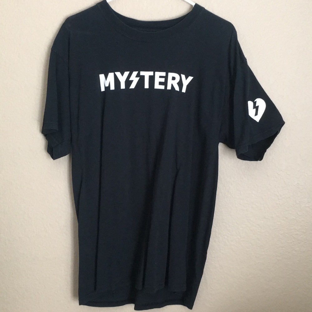 Men’s T-shirt. Mystery Skate co. Large.